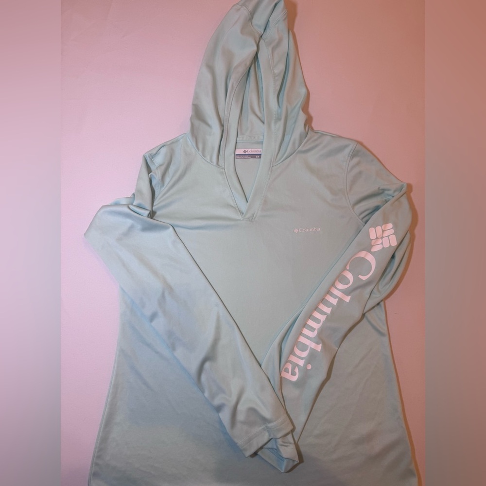 Columbia Sky Blue Hooded Long Sleeve